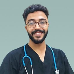 د. أحمد عمر طبيب مقيم