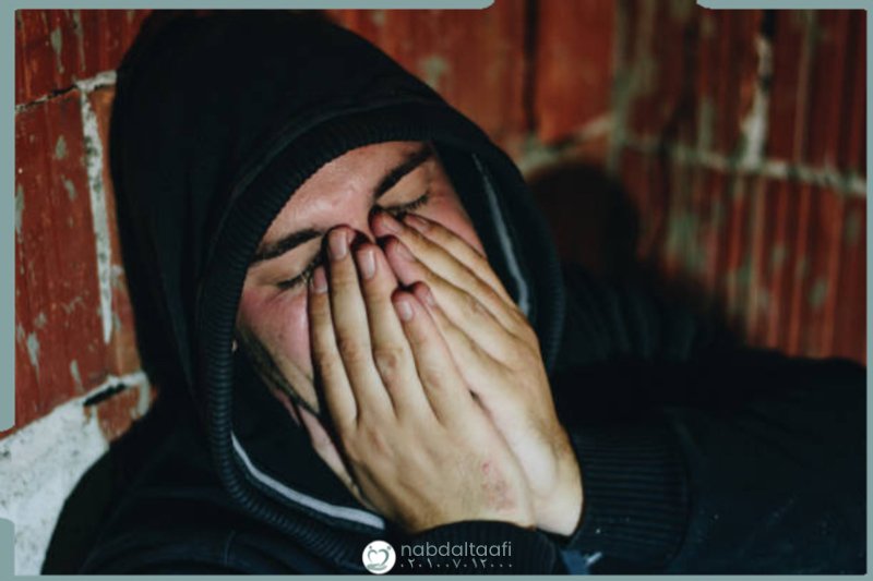 حبوب LSD و تأثيرها على الصحة الجسدية و العقلية 4 أعراض انسحاب حبوب LSD من الجسم